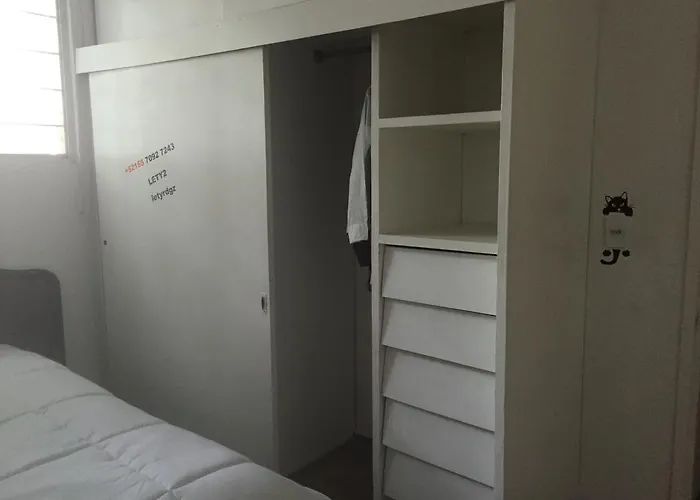 Hostal Lety's Place *