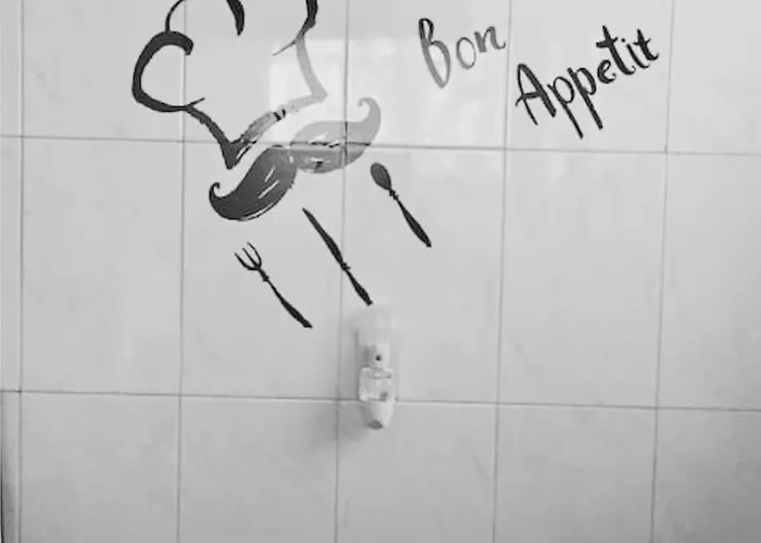 Lety's Place Hostal *
