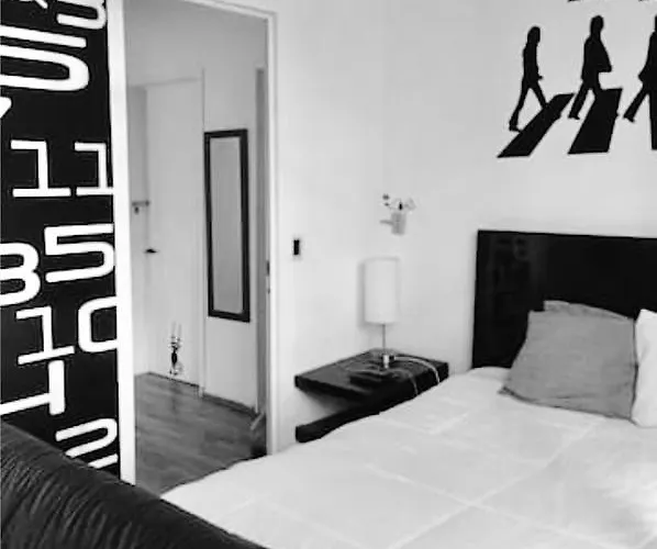 Lety's Place Hostal *